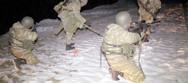 Как подразделения Азербайджанской Армии входили в Кельбаджарский район - Sputnik Азербайджан