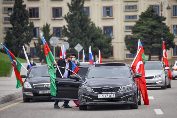 Автопробег, посвященный освобождению Кельбаджара в Баку - Sputnik Азербайджан