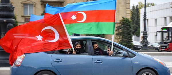 Автопробег, посвященный освобождению Кельбаджара в Баку  - Sputnik Азербайджан