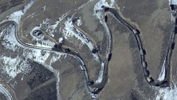 Выдвижение подразделений ВС Азербайджана в освобожденный Кельбаджарский район - Sputnik Азербайджан