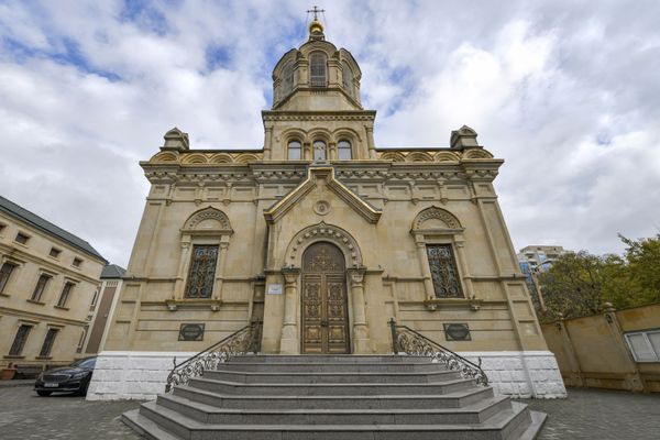  Православную икону, найденную в Гадруте, передали в храм Русской церкви в Баку - Sputnik Азербайджан