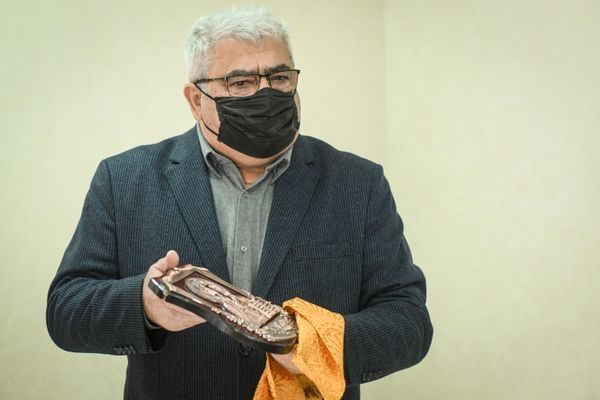 Православную икону, найденную в Гадруте, передали в храм Русской церкви в Баку - Sputnik Азербайджан