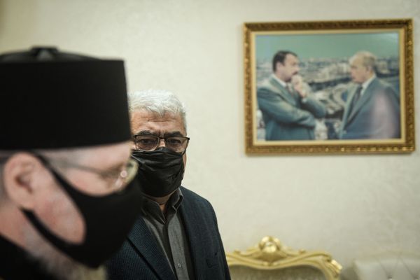 Православную икону, найденную в Гадруте, передали в храм Русской церкви в Баку - Sputnik Азербайджан