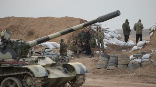 Azərbaycanın T-55 tankları Ağdamda Azərbaycanın T-55 tankları Ağdamda - Sputnik Азербайджан