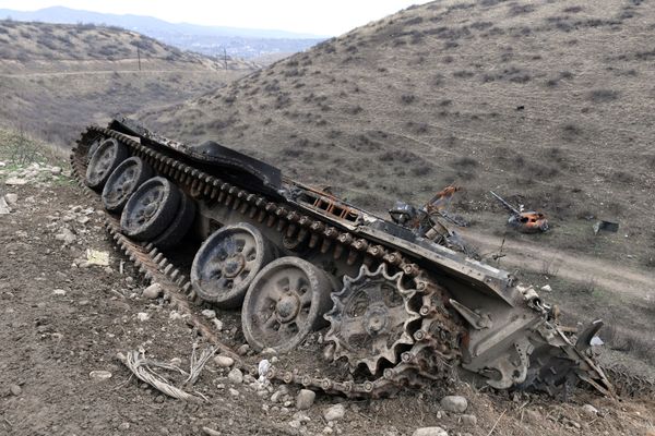 Mehv edilmiş tank - Sputnik Азербайджан