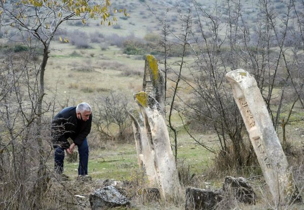 Ağdam qəbirstanlığında vəziyyət - Sputnik Азербайджан