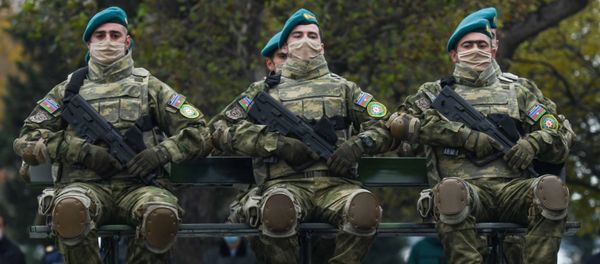 Подготовка к параду в Баку - Sputnik Азербайджан
