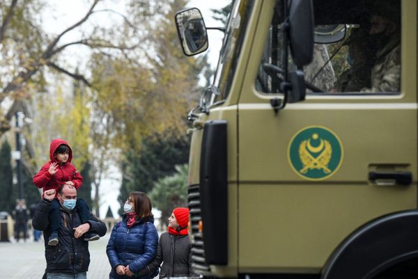 Подготовка к параду в Баку - Sputnik Азербайджан