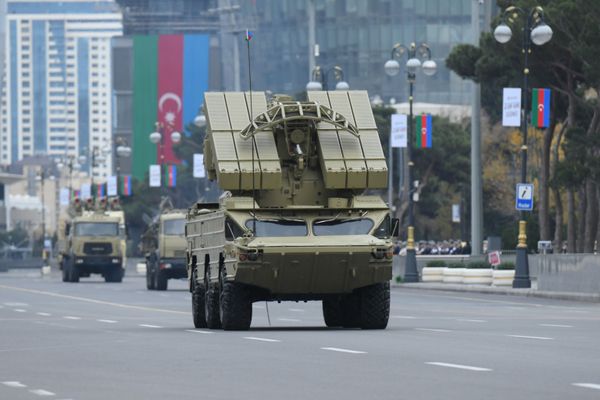 Bakıda parad - Sputnik Азербайджан
