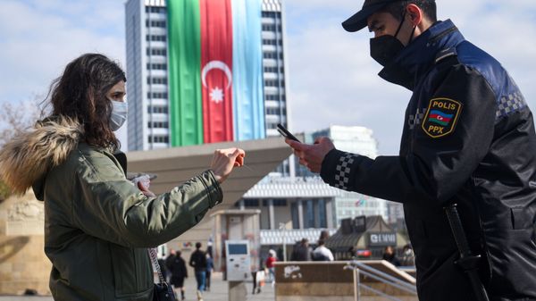 Bakıda sərtləşdirilmiş xüsusi karantin rejimi  - Sputnik Азербайджан