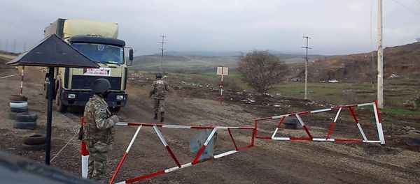 Военная полиция обеспечивает безопасность на освобожденных территориях - Sputnik Азербайджан