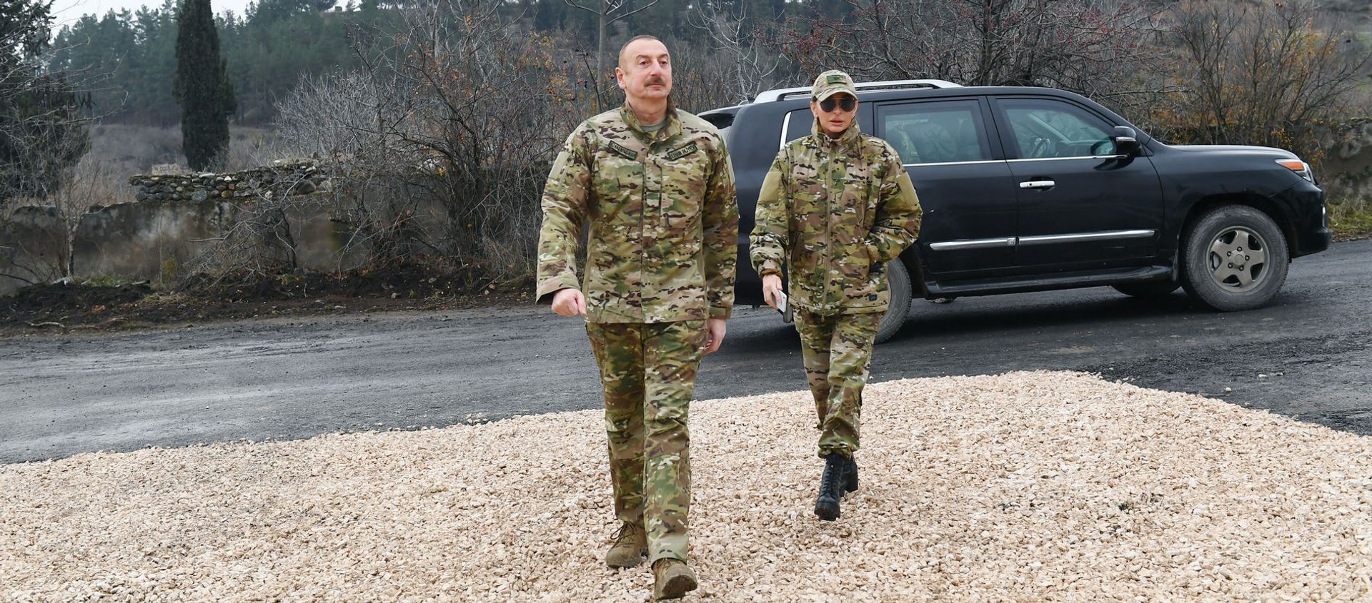 Президент Ильхам Алиев и первая леди Мехрибан Алиева, фото из архива Президент Ильхам Алиев и первая леди Мехрибан Алиева, фото из архива - Sputnik Азербайджан, 1920, 14.02.2021
