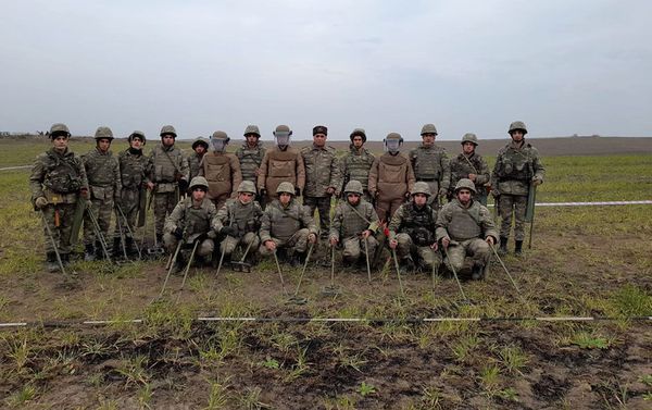 Мероприятия по инженерному обеспечению войск на освобожденных территориях - Sputnik Азербайджан