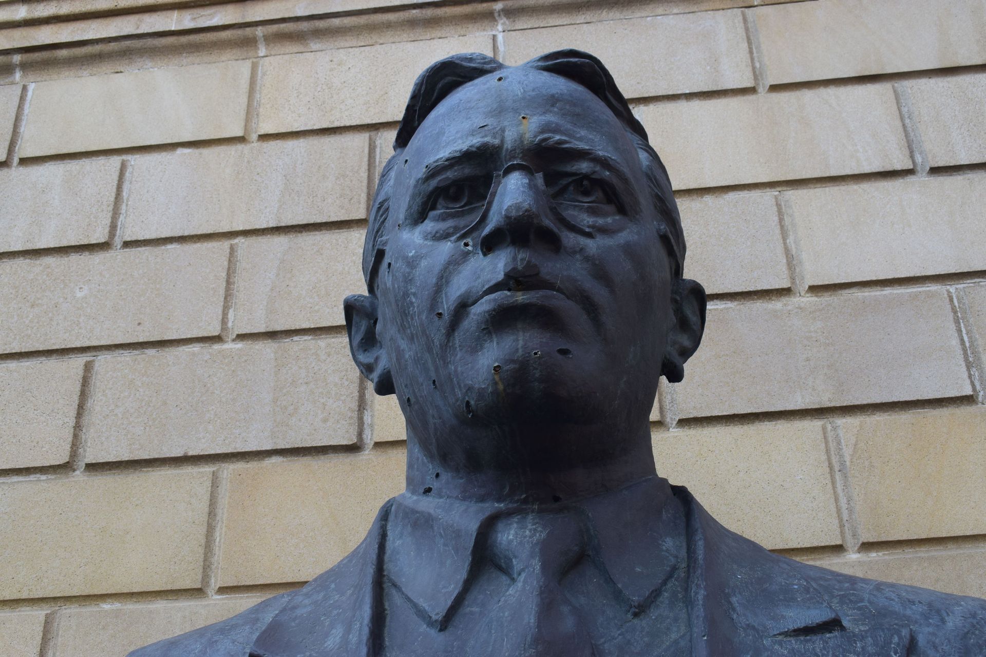 Üzeyir Hacıbəyovun heykəli - Sputnik Азербайджан, 1920, 01.10.2021