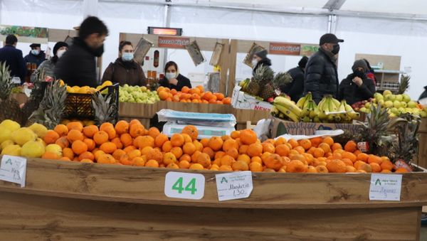 Bakıda qış yarmarkası - Sputnik Азербайджан