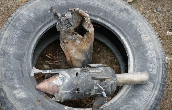 Боеприпасы на территории села Гияслы Агдамского района - Sputnik Азербайджан