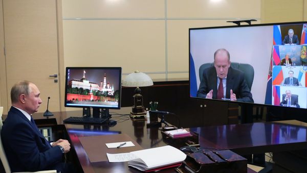 Президент РФ В. Путин провел совещание по вопросам нагорно-карабахского урегулирования - Sputnik Азербайджан