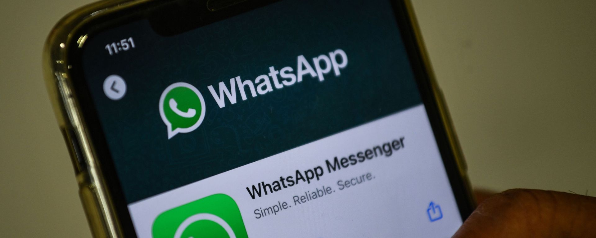 Приложение WhatsApp на экране телефона, фото из архива - Sputnik Азербайджан, 1920, 02.02.2021