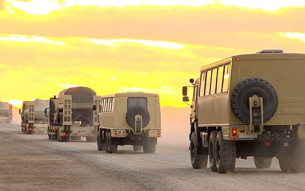 Отправка Военнослужащих Отдельной общевойсковой армии в Карс - Sputnik Азербайджан