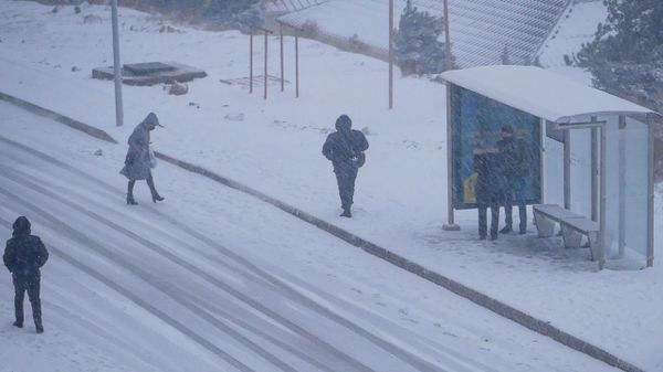 Первый снег в Баку  - Sputnik Азербайджан