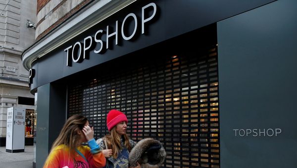 Asos планирует купить обанкротившийся бренд Topshop - Sputnik Азербайджан