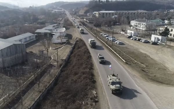 Российские военнослужащие приступили к совершению марша в район развертывания совместного российско-турецкого - Sputnik Азербайджан