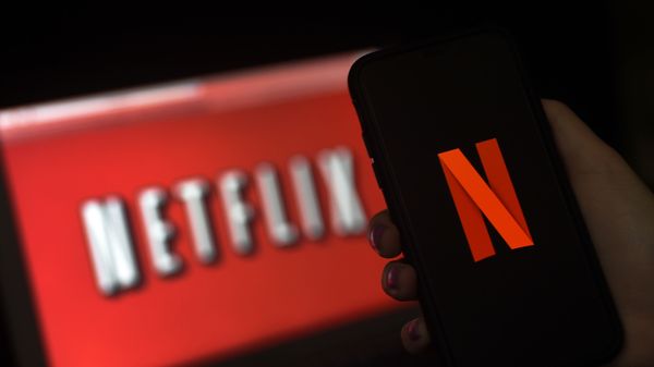 Логотип Netflix, фото из архива - Sputnik Азербайджан