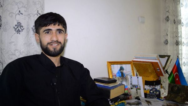 Не могу поверить, что первым исполнил азан с минарета в Шуше – видео с ветераном - Sputnik Азербайджан
