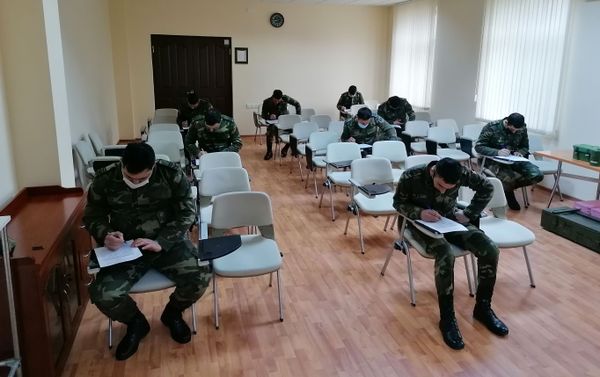 Первая группа азербайджанских пиротехников подготовлена специалистами МЧС России
 - Sputnik Азербайджан