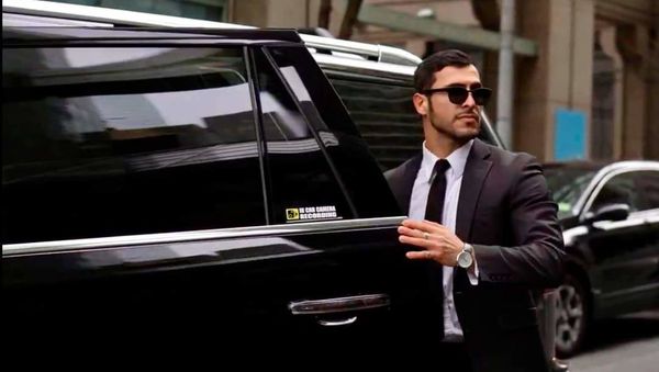 Проживающий в США певец, модель и актер азербайджанского происхождения Стефано Суарос (Раджаб Раджабов)  - Sputnik Азербайджан