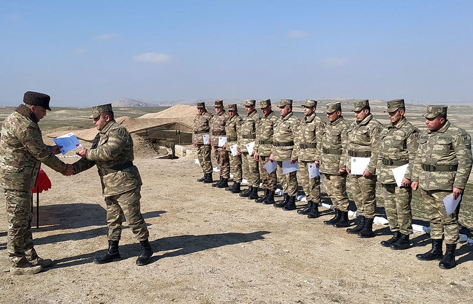 Для азербайджанских военнослужащих проведены курсы про использованию военной техники - Sputnik Азербайджан, 1920, 10.02.2021
