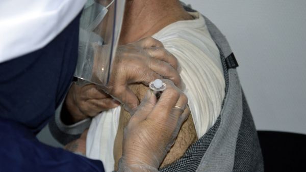 Вакцинация от коронавируса в Азербайджане  - Sputnik Азербайджан