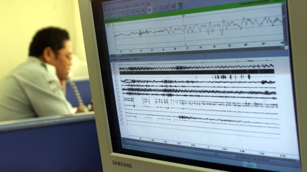 Сейсмограф. Землетрясение - Sputnik Азербайджан