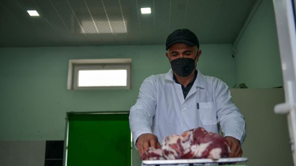 Мясник, фото из архива  - Sputnik Азербайджан