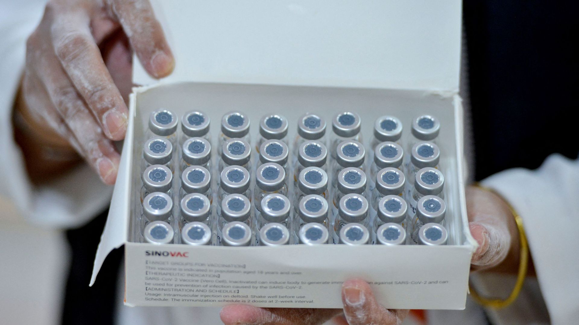 Вакцина CoronaVac компании Sinovac Biotech, фото из архива Вакцина CoronaVac компании Sinovac Biotech, фото из архива - Sputnik Азербайджан, 1920, 05.03.2021