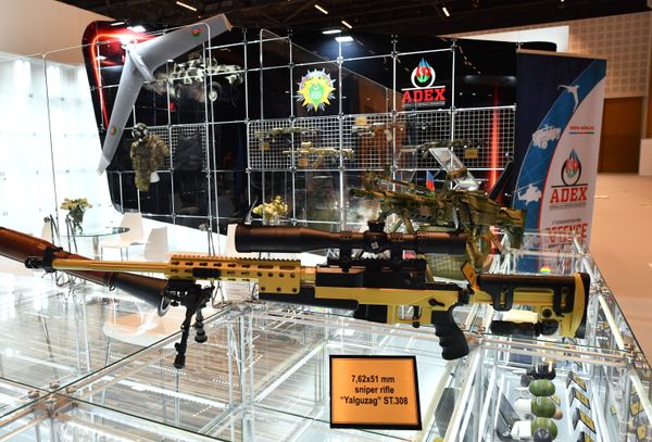 Выставка оборонной промышленности IDEX-2021 в Абу-Даби - Sputnik Азербайджан