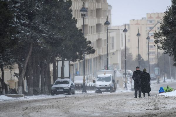 Bakıda qar, 24 fevral 2021-ci il - Sputnik Азербайджан