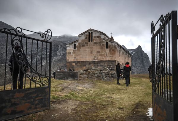 Azərbaycanın Laçın rayonun Husulu kəndində Ağoğlan məbədi-monastırı - Sputnik Азербайджан