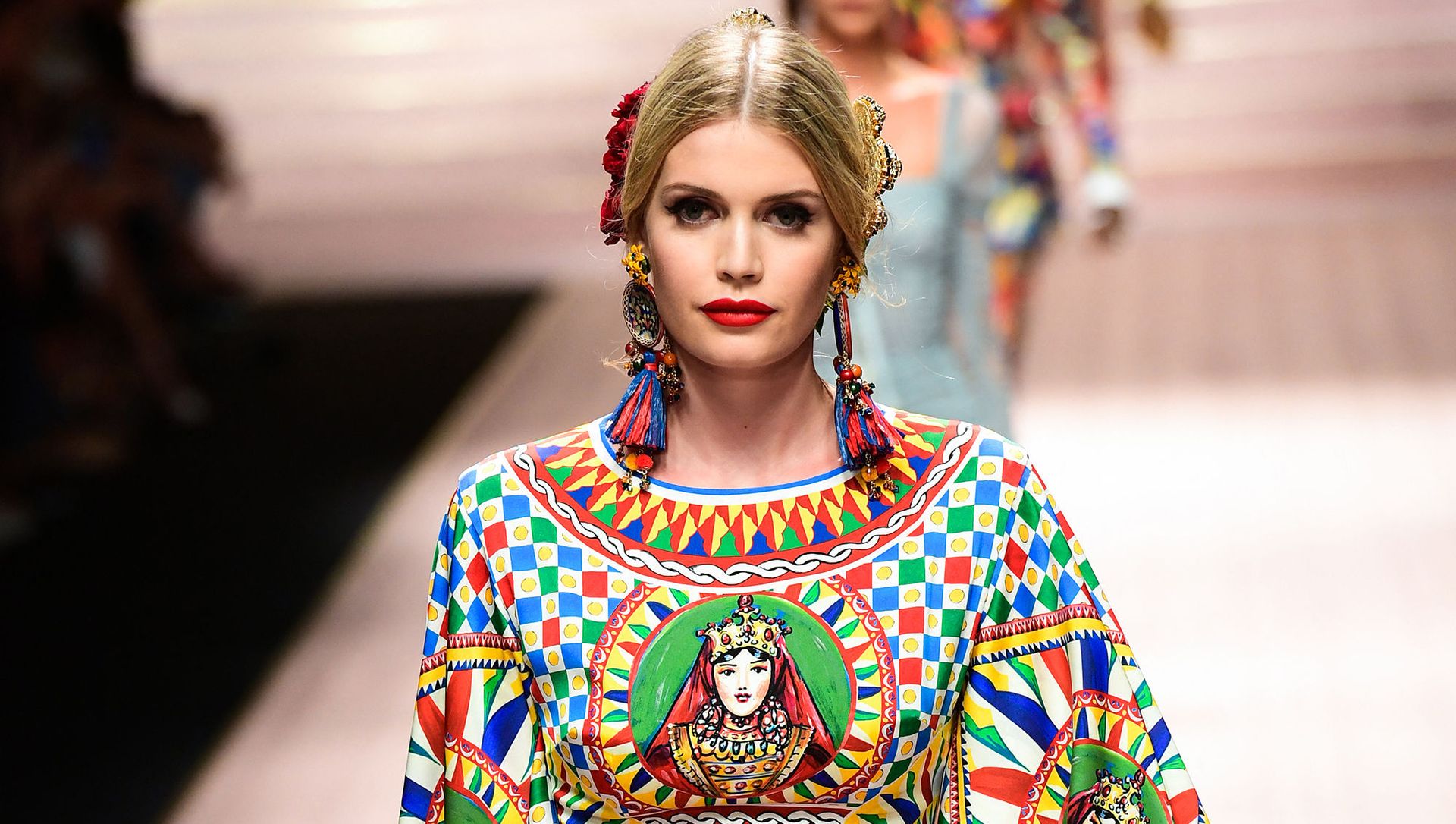 Племянница принцессы Дианы Китти Спенсер стала лицом Dolce & Gabbana Племянница принцессы Дианы Китти Спенсер стала лицом Dolce & Gabbana - Sputnik Азербайджан, 1920, 01.03.2021