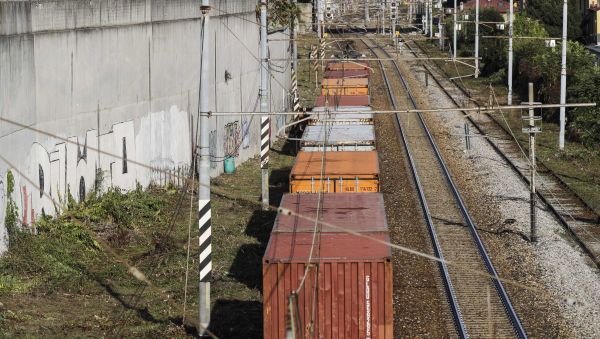 Грузовой поезд, фото из архива - Sputnik Азербайджан
