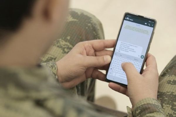 Участники ролика Дворца Гейдара Алиева «Нежное создание» - Sputnik Азербайджан