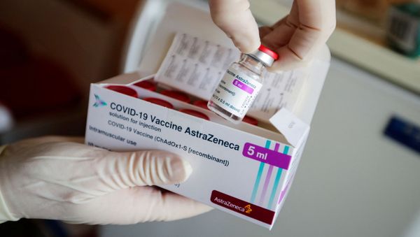 Вакцина AstraZeneca, фото из архива - Sputnik Азербайджан