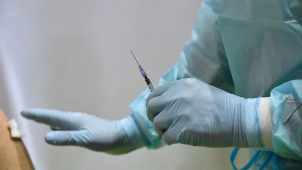 Вакцина AstraZeneca, фото из архива - Sputnik Азербайджан