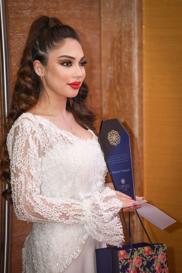 Azerbaijan Woman Awards mükafatlandırma mərasimi - Sputnik Азербайджан