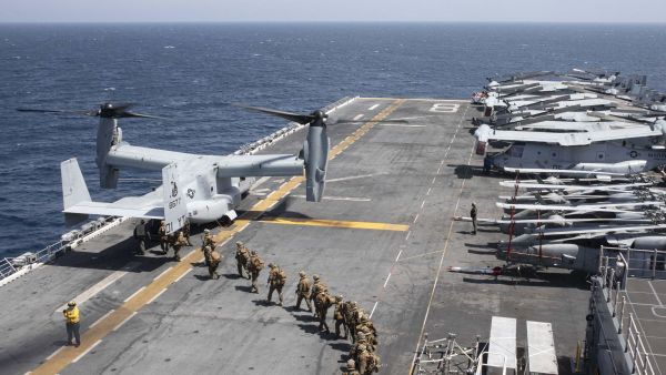 Bell V-22 Osprey — американский конвертоплан - Sputnik Азербайджан
