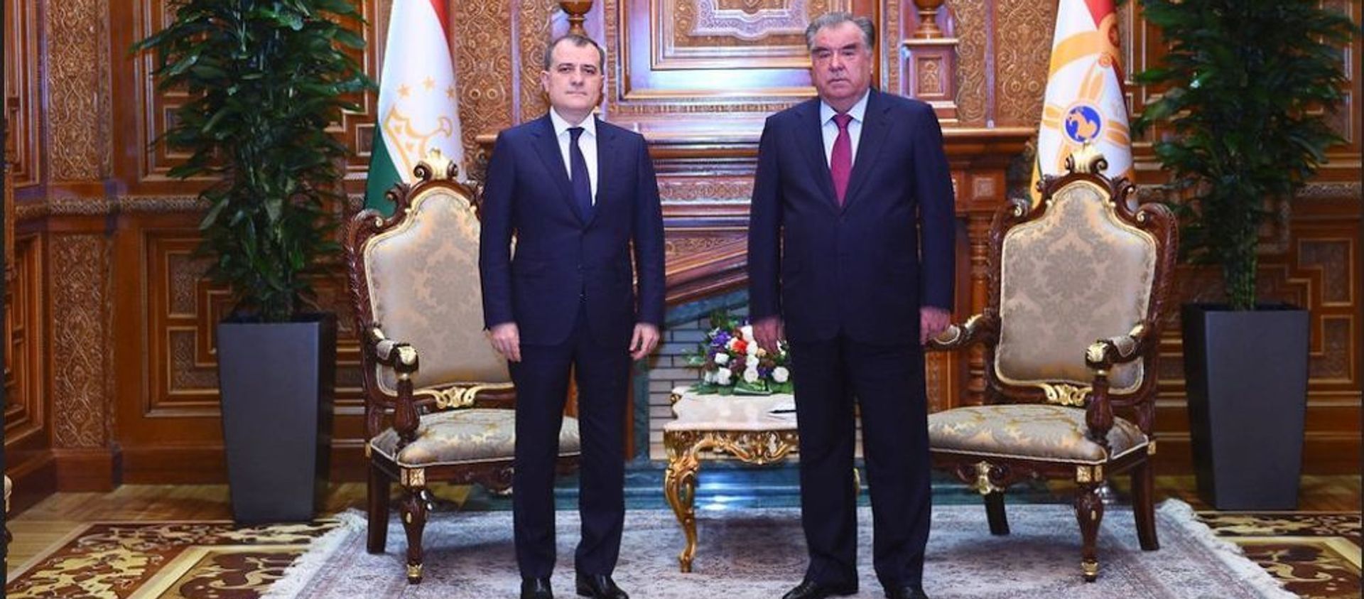 Azərbaycan Respublikasının xarici işlər naziri Ceyhun Bayramov Tacikistan Respublikasının Prezidenti Emomali Rahmon tərəfindən qəbul edilib - Sputnik Азербайджан, 1920, 29.03.2021