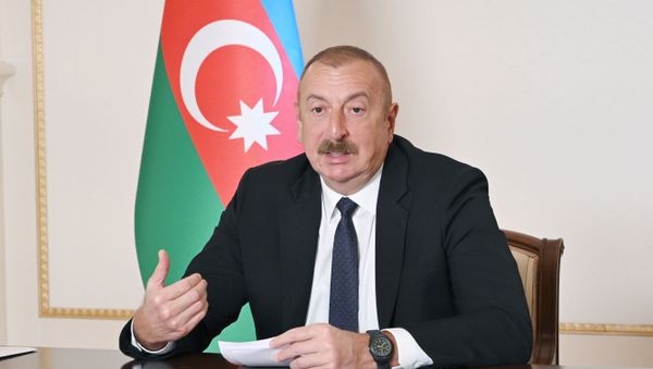 Президент Азербайджана Ильхам Алиев принял участие в неформальном Саммите Совета сотрудничества тюркоязычных государств - Sputnik Азербайджан