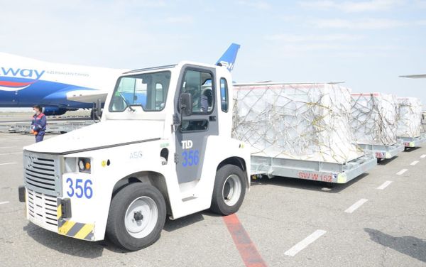 Новая партия вакцины CoronaVac производства китайской компании Sinovac доставлена сегодня в Азербайджан - Sputnik Азербайджан