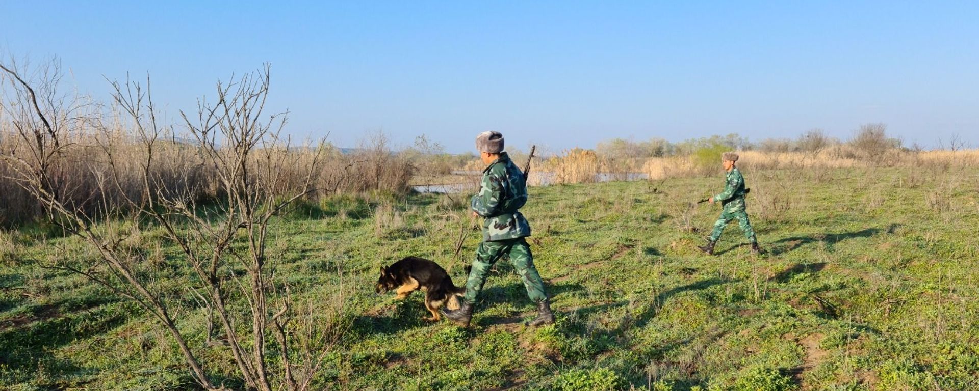 На территории Горадизского пограничного отряда у села Беюк Бахманлы Физулинского района - Sputnik Азербайджан, 1920, 04.04.2021