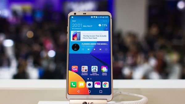 LG прекращает выпускать телефоны - Sputnik Азербайджан
